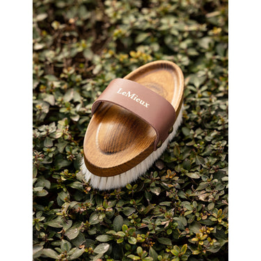 LeMieux Artisan Soft Goats Hair Brush Brown One Size