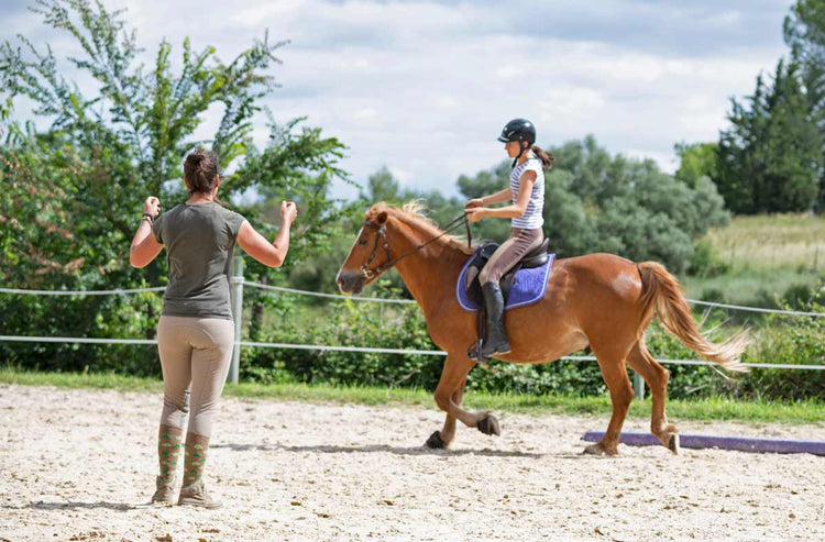 What to Wear to Horse Riding Lessons? | Equoware – equoware